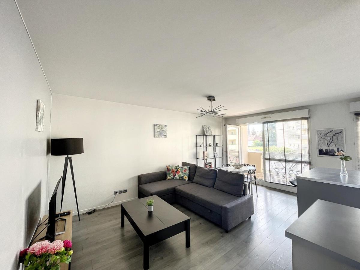 City & Cosy, Lyon Charcot- Wifi - Lave Linge - Balcon - Parking Εξωτερικό φωτογραφία